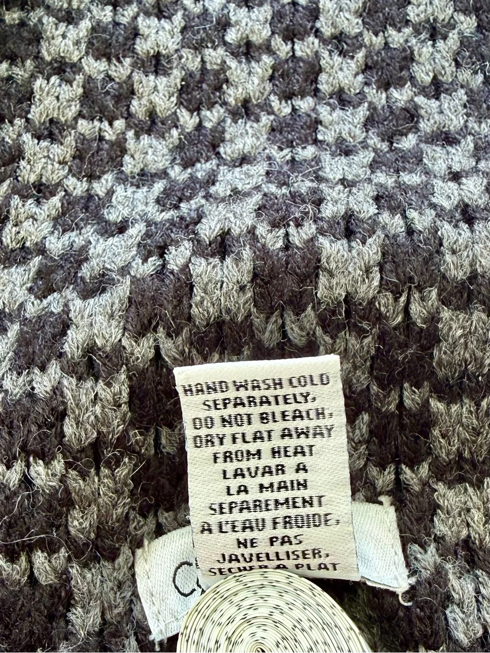 Calvin Klein Black & Gray Houndstooth Knit Scarf